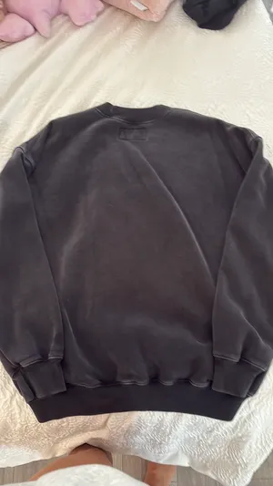 Abercrombie Crewneck thumbnail 2