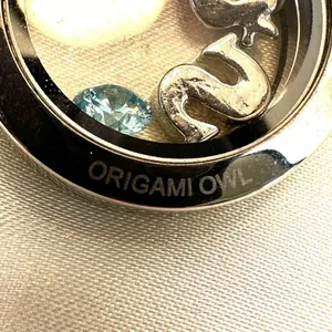 Origami Owl silver tone apple S locket necklace thumbnail 9