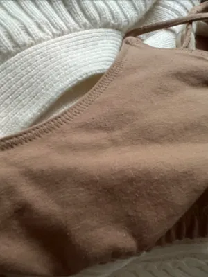 Good American Lounge Bra 3 / Large thumbnail 3