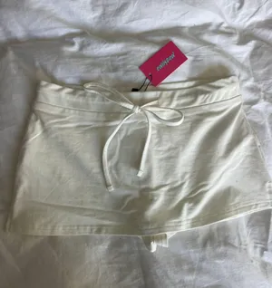 mini skort thumbnail 1