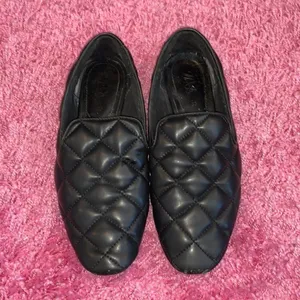 Zara Black Quilted Loafer Flats Size 5 thumbnail 2