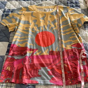 Tory Burch Graphic T Shirt limited edition size M Rachael Tarravechia GUC thumbnail 7