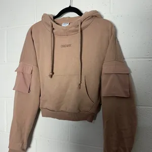 Gymshark Womens Tan Brown Cropped Cargo Hoodie Sweatshirt Small Logo Utility thumbnail 1