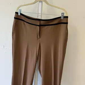 Ann‎ Taylor Women's Camel Brown Dress Pants Black Trim Straight Leg Sz 10 Career thumbnail 3