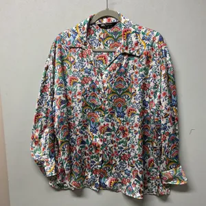 ZARA Floral Print Button Down‎ Shirt Long Sleeve Women Size Medium thumbnail 2