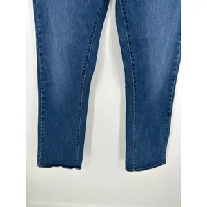 Levi's Curvy Bootcut Medium Wash Blue Cotton Blend Denim‎ Jeans Women's Size 28 thumbnail 3