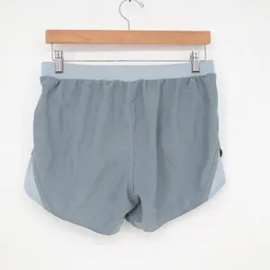 Under Armour Shorts Womens Medium HeatGear Fly By Gray Mesh Active Excellent thumbnail 5