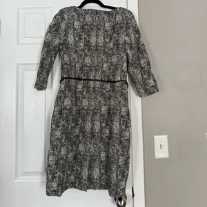 M M LaFleur Etsuko Crackle Pattern Dress With Belt Sophisticated Business Event thumbnail 7