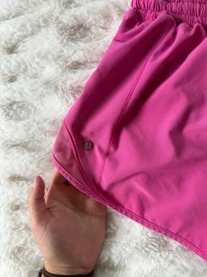 Lululemon Hotty Hot Shorts Sonic Pink 4” Low Rise Size 4 thumbnail 3