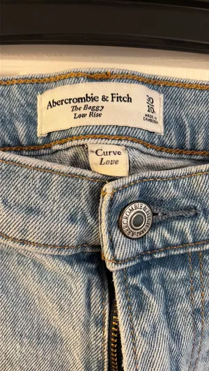 Abercrombie The Baggy Low-Rise thumbnail 2