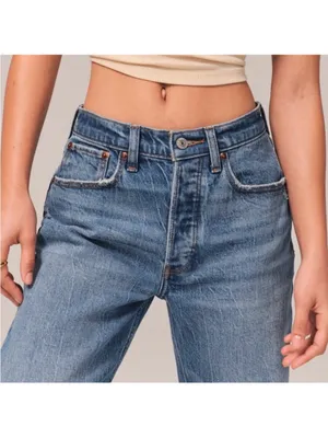 Abercrombie & Fitch The ‘90s Baggy Low-Rise Jeans thumbnail 4