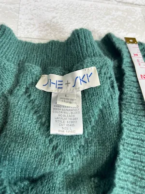 She & Sky Vintage Inspired Cable Knit V-Neck Side Tie Sweater Vest - Green thumbnail 8