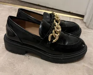 Black Loafers Gold Accessory thumbnail 1