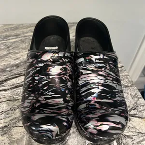 Dansko Women's Black and Multicolor Clogs thumbnail 3