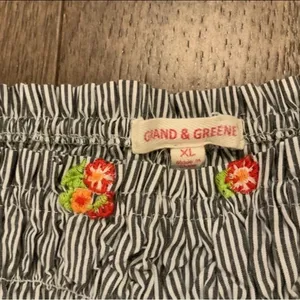 Floral smocked shirt size XL thumbnail 6