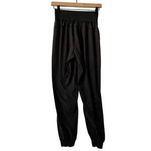 Lululemon Gray Black Jogger Lounge Pants Womens Size‎ 2 Athletic Wear thumbnail 4