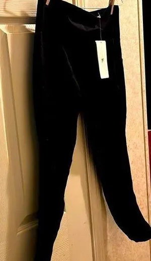 Fabletics Leggings thumbnail 1