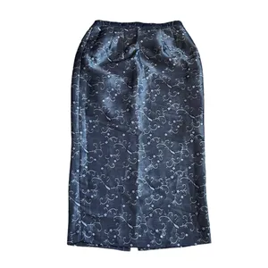 Beautiful Silver Embroidered Midi‎ Skirt Size XL thumbnail 2