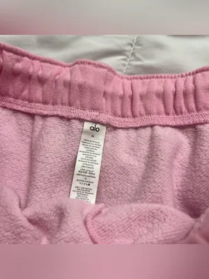 Alo yoga hoodie + sweatshorts thumbnail 6