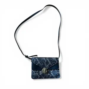 Classic Kitschy Faux Snake-Print Adjustable Black Crossbody Bag Lion Emblem NWT thumbnail 2