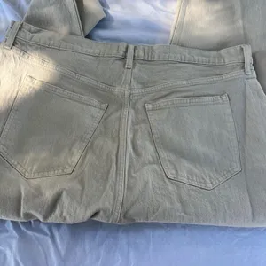 New Abercrombie & Fitch Women's Curve Love High Rise 90s Relaxed Jean 35/20S thumbnail 3