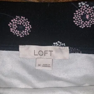 Loft daisy print ruffled knit M normcore knee length skirt thumbnail 2