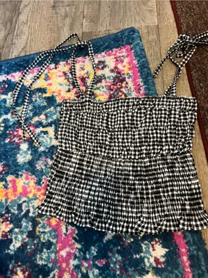 Superdown Smocked Gingham Tie-Strap Crop Top - Black/White thumbnail 6