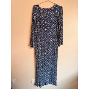 Lulus Maxi Dress Women Small Blue Tile Print Long Sleeve V-Neck Side Slit R64395 thumbnail 8