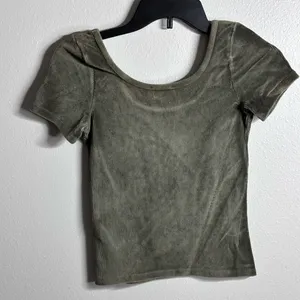 Hollister Women Green Suede Ribbed Crop‎ Top size Small thumbnail 4