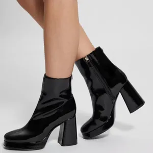 Guess Brown Leather Ankle Boots(Size 9.5M) thumbnail 4
