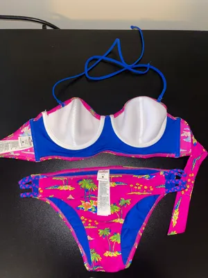 Hollister Floral Print Bikini thumbnail 2