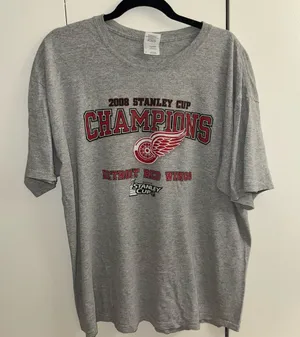 Vintage Y2K Detroit Red Wings Tee thumbnail 1