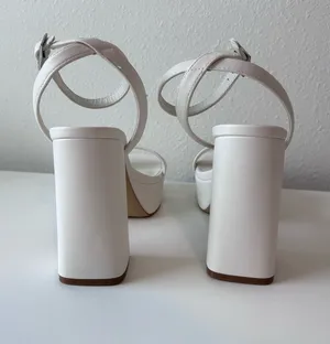 Abound White Chunky Heels thumbnail 2