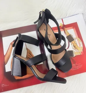 Women's Qupid Dorcas Faux Leather Multi Strap Block Heel Sandals Black Size 8 thumbnail 1