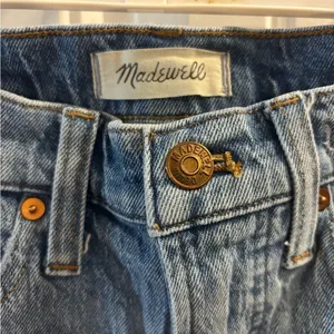 Madewell The Perfect Vintage Flare Jeans in Light Blue thumbnail 2