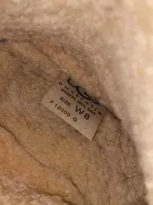Ugg Boots size 8 thumbnail 3
