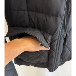 The North Face Women Nitchie Insulated Parka in Black sz. M thumbnail 8