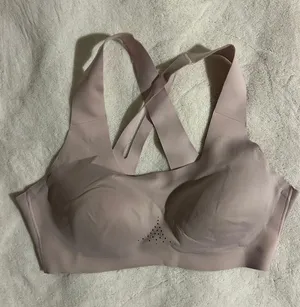 Running Sports Bra thumbnail 1