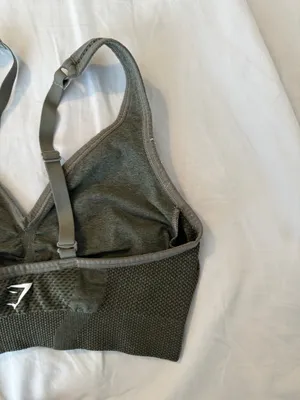 Gymshark Vital Seamless V Neck Sports Bra in Base Green Marl Sz Small ($38) thumbnail 6