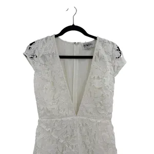 Sabo Skirt White‎ Floral Lace Plunge Neck Romper Bridal Bachelorette Size XS thumbnail 2