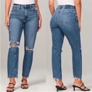 Abercrombie & Fitch‎ The Mom High Rise Distressed Jeans in Blue Size 24 or 00 thumbnail 2