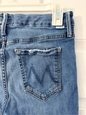 MOTHER Skinny Jeans in Medium Blue Wash thumbnail 8