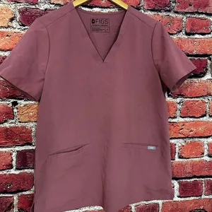 Figs Scrub top size medium with pockets thumbnail 2