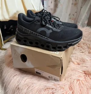 On Running Cloudmonster 2 Black Eclipse Size 6 thumbnail 1