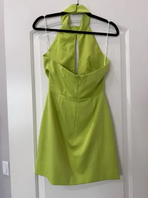 Elliatt Mini Halter Green Dress  thumbnail 4