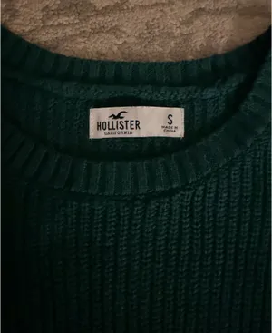 Hollister Sweater thumbnail 3