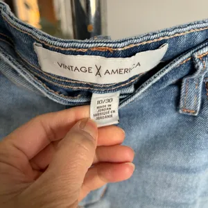 Vintage X America Weekend Crop Plus Women’s Jeans 10/30 thumbnail 3
