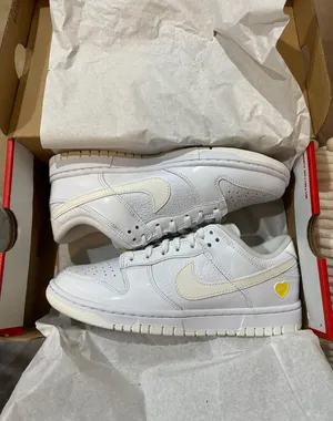 Nike Dunk Low thumbnail 2