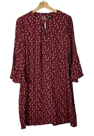 A.N.A Red Floral‎ Long Sleeve Shift Dress M thumbnail 1