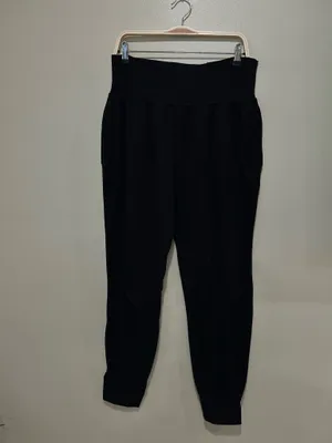 Athleta Salutation Joggers in Powervita - LT thumbnail 4